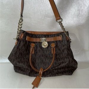 michael kors Old-Fashioned Brown Heavy Chain handbag used